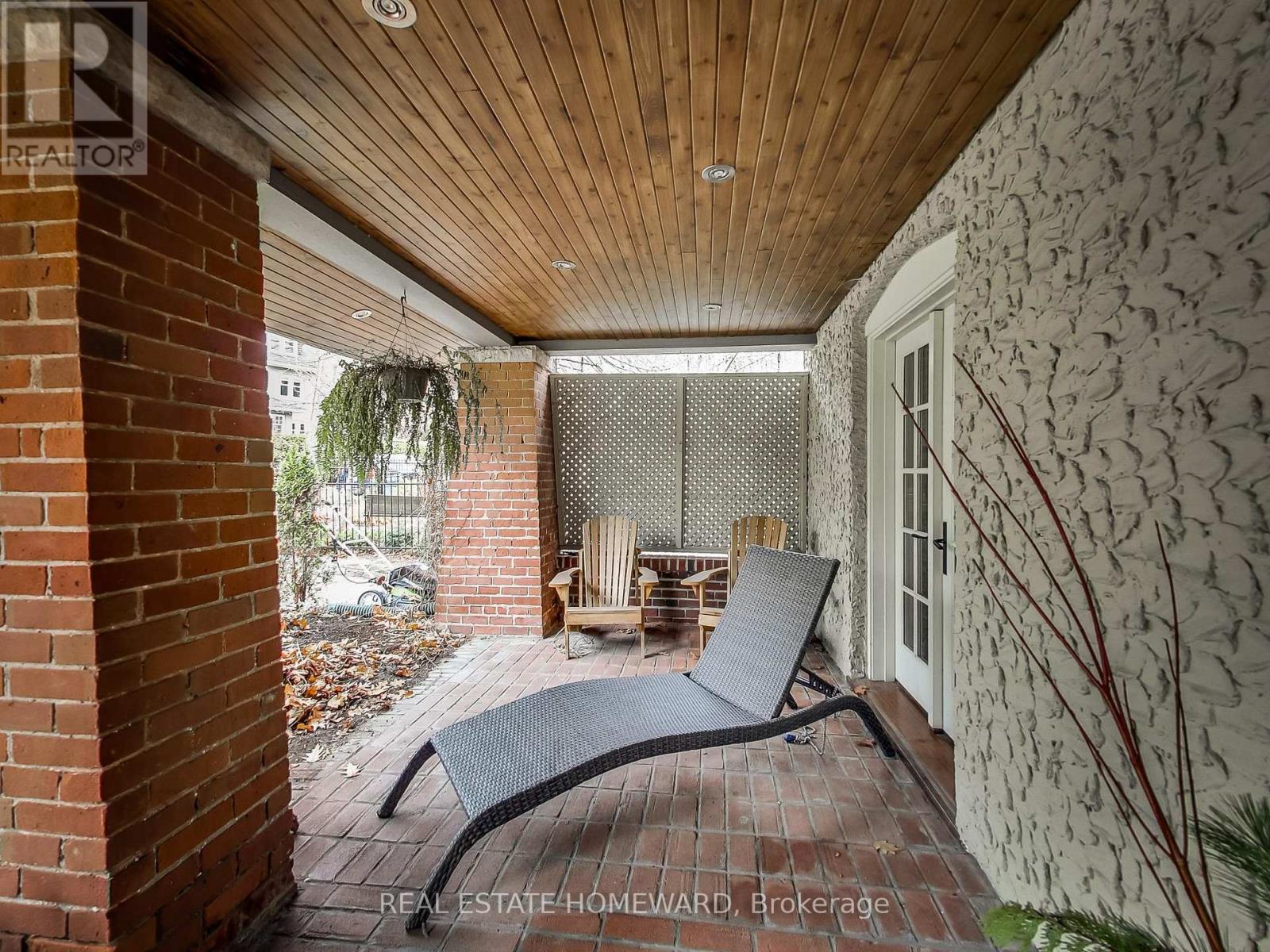 15 Pine Crescent, Toronto, Ontario  M4E 1L1 - Photo 30 - E12730150