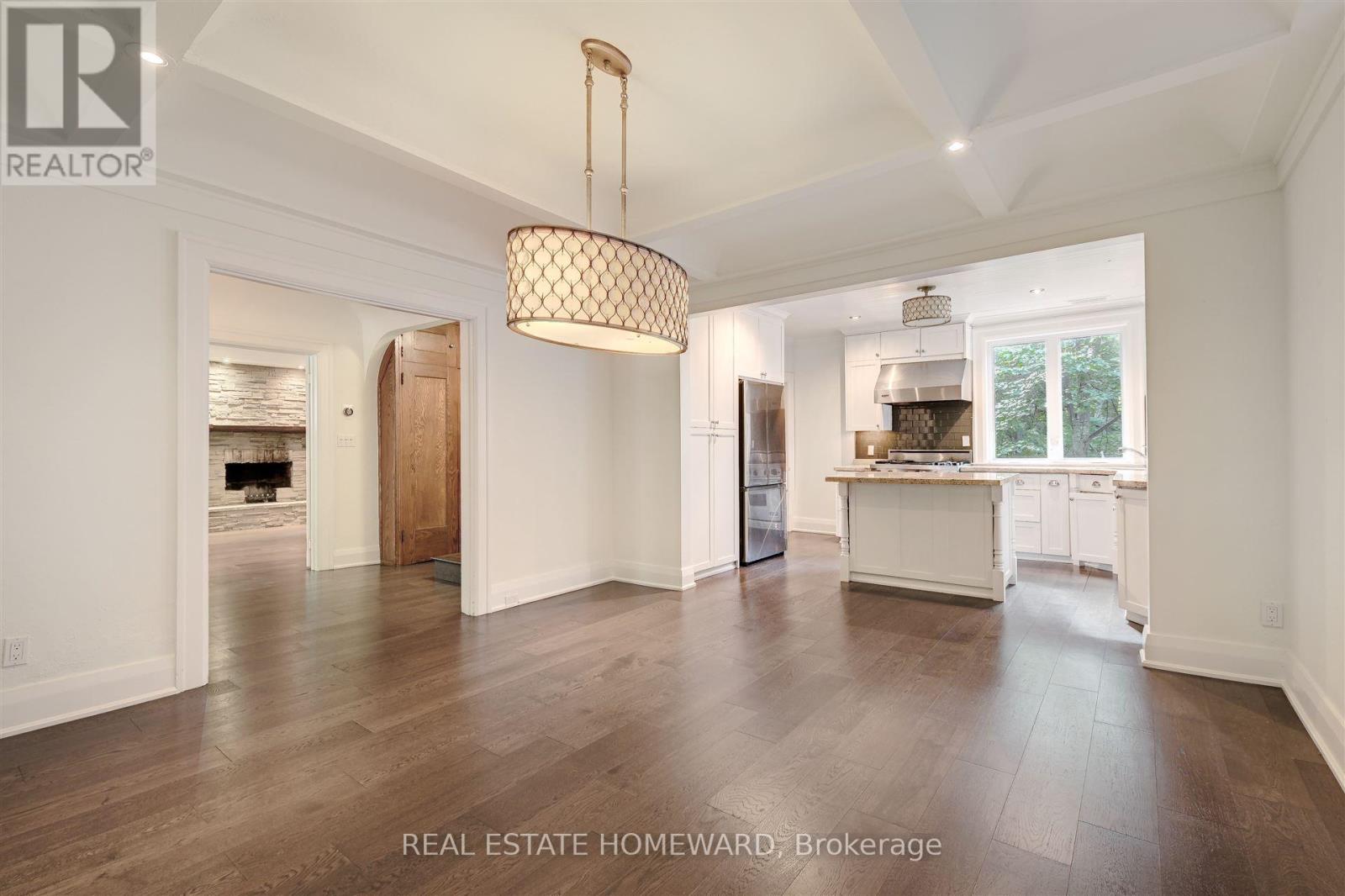 15 Pine Crescent, Toronto, Ontario  M4E 1L1 - Photo 8 - E12730150