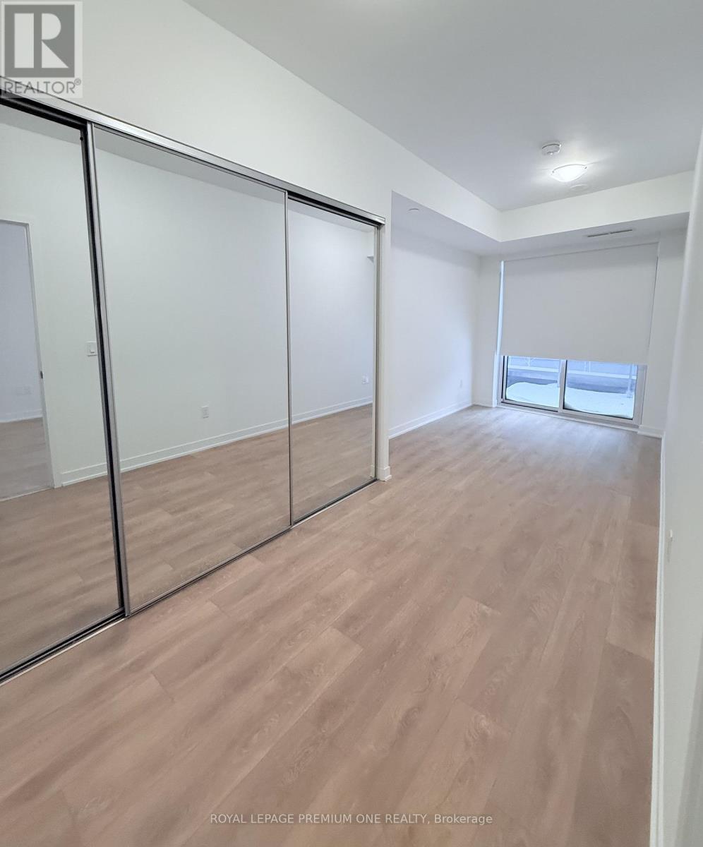 302 - 474 Caldari Road E, Vaughan, Ontario  L4K 0R5 - Photo 11 - N12730056