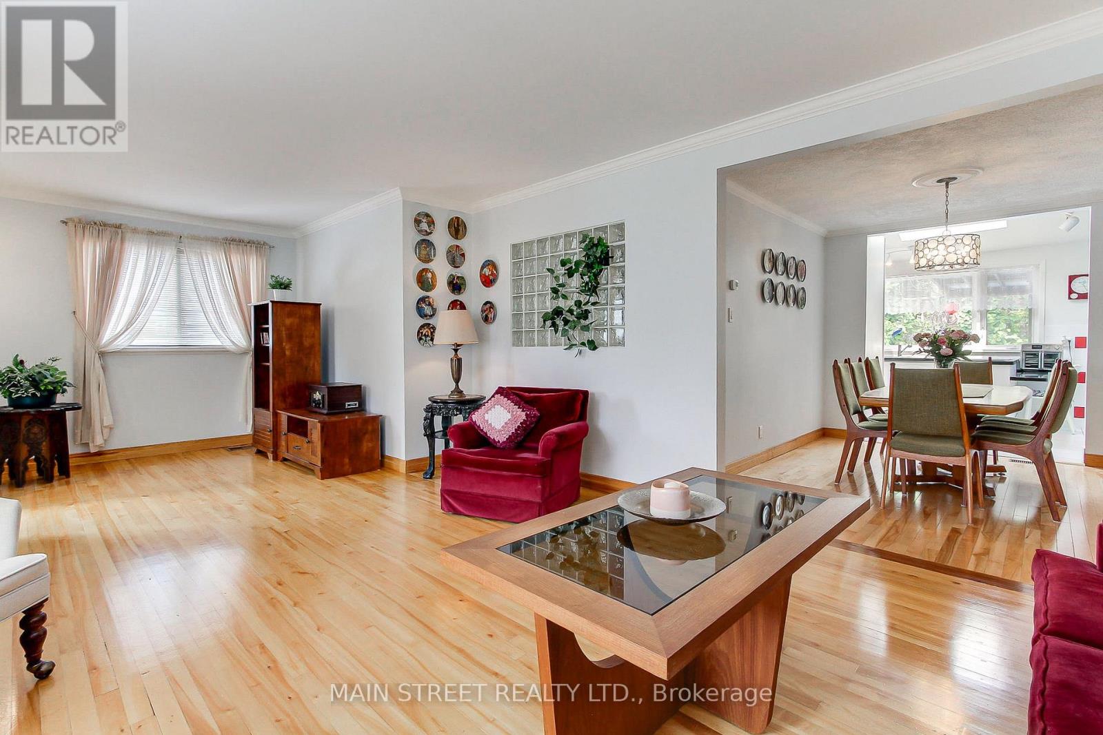 241 Andrew Street, Newmarket, Ontario  L3Y 1H1 - Photo 12 - N12730062