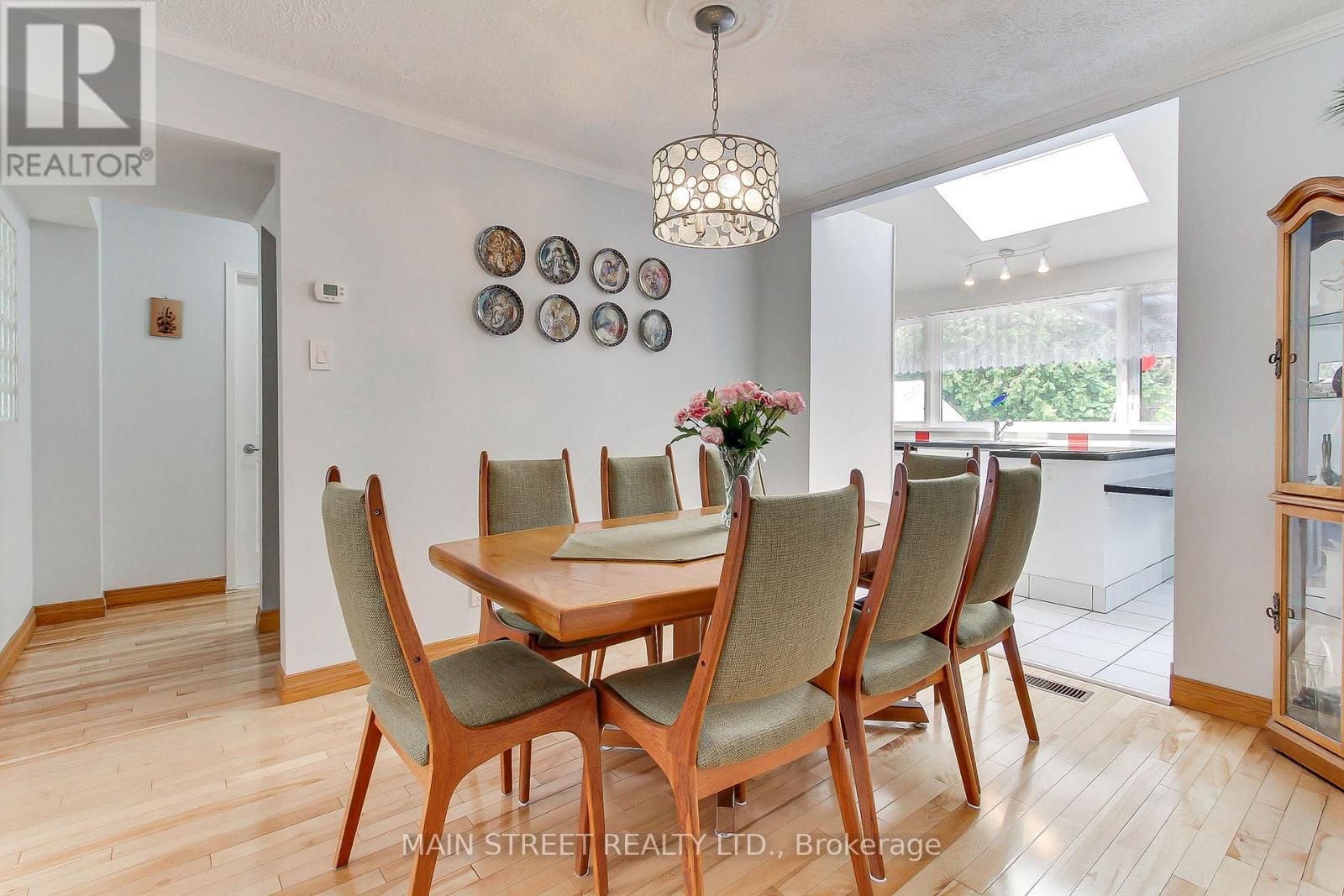 241 Andrew Street, Newmarket, Ontario  L3Y 1H1 - Photo 13 - N12730062