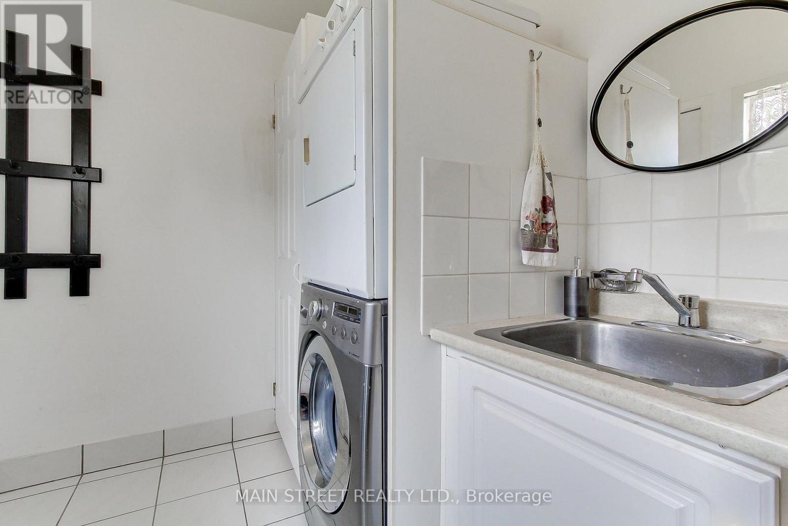 241 Andrew Street, Newmarket, Ontario  L3Y 1H1 - Photo 31 - N12730062