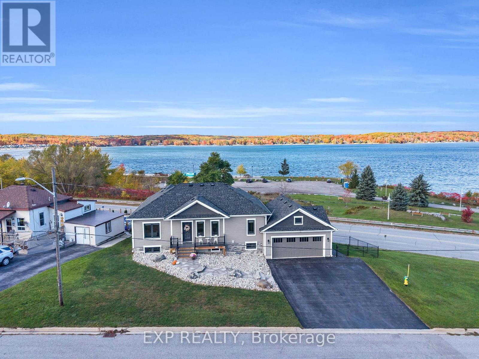 244 Frank Street, Midland, Ontario  L4R 1H4 - Photo 3 - S12730098