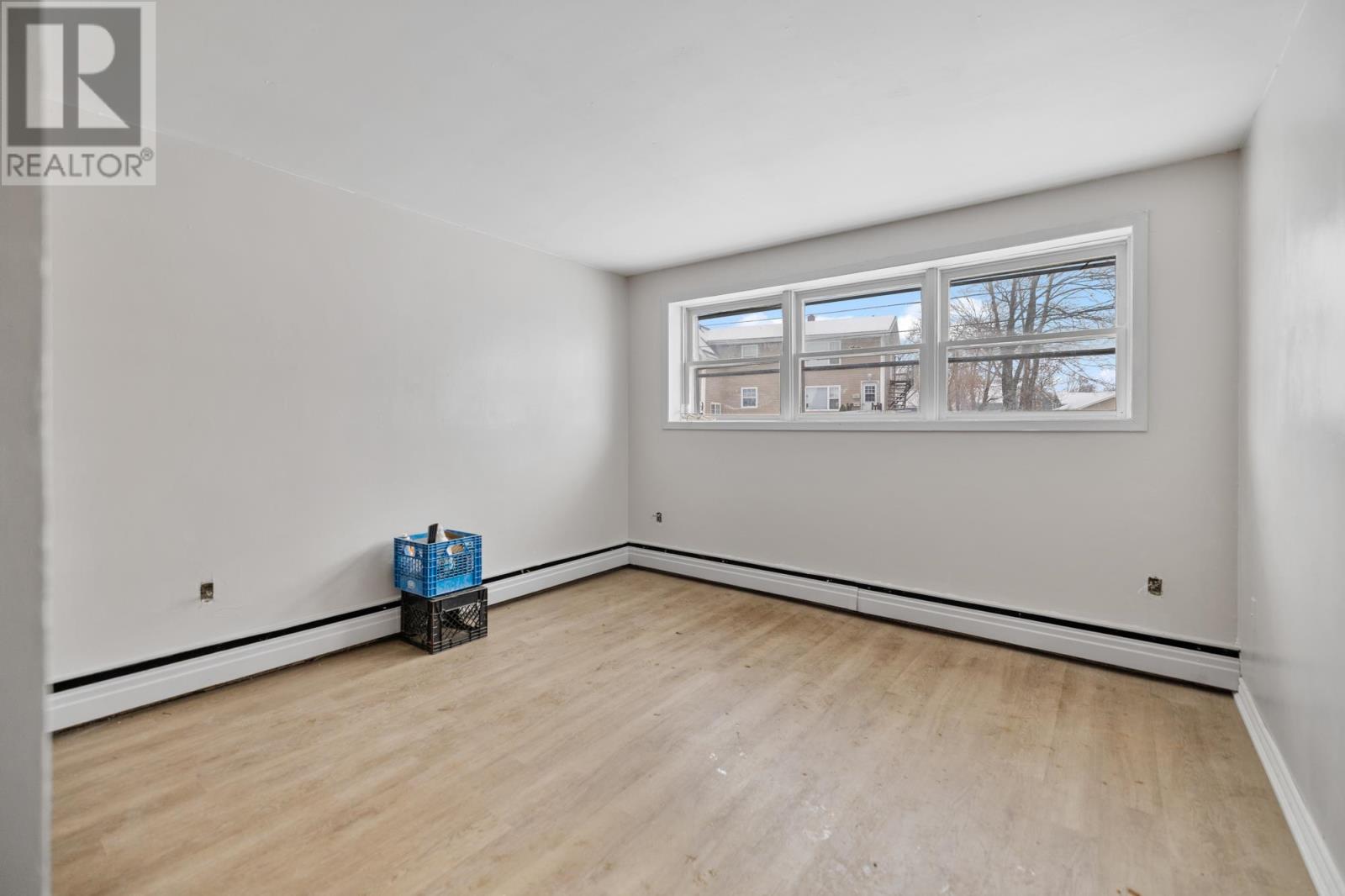 99 Green Street, Charlottetown, Prince Edward Island  C1A 2G1 - Photo 3 - 202528880