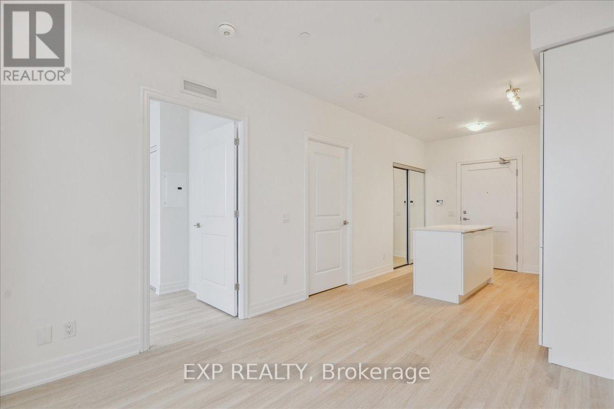 2003 - 30 Elm Drive W, Mississauga, Ontario  L5B 0N6 - Photo 11 - W12730044