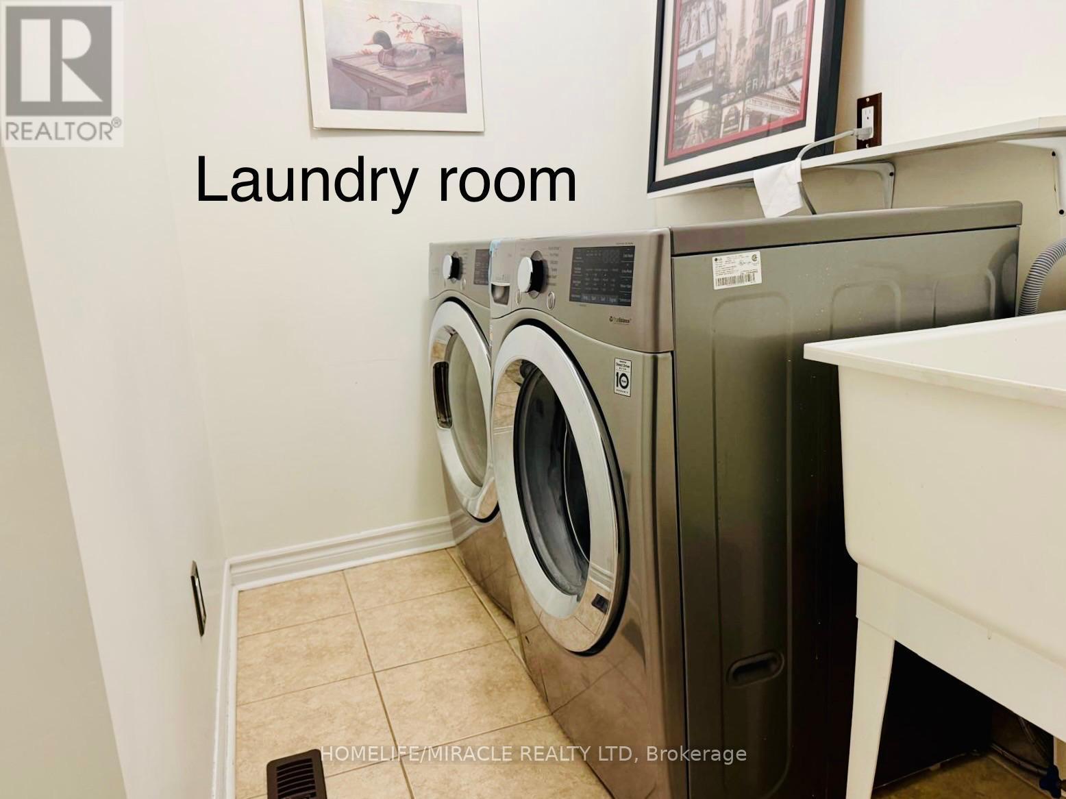 358 Hobbs Crescent, Milton, Ontario  L9T 0J3 - Photo 12 - W12730046