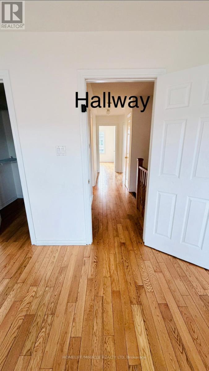 358 Hobbs Crescent, Milton, Ontario  L9T 0J3 - Photo 4 - W12730046