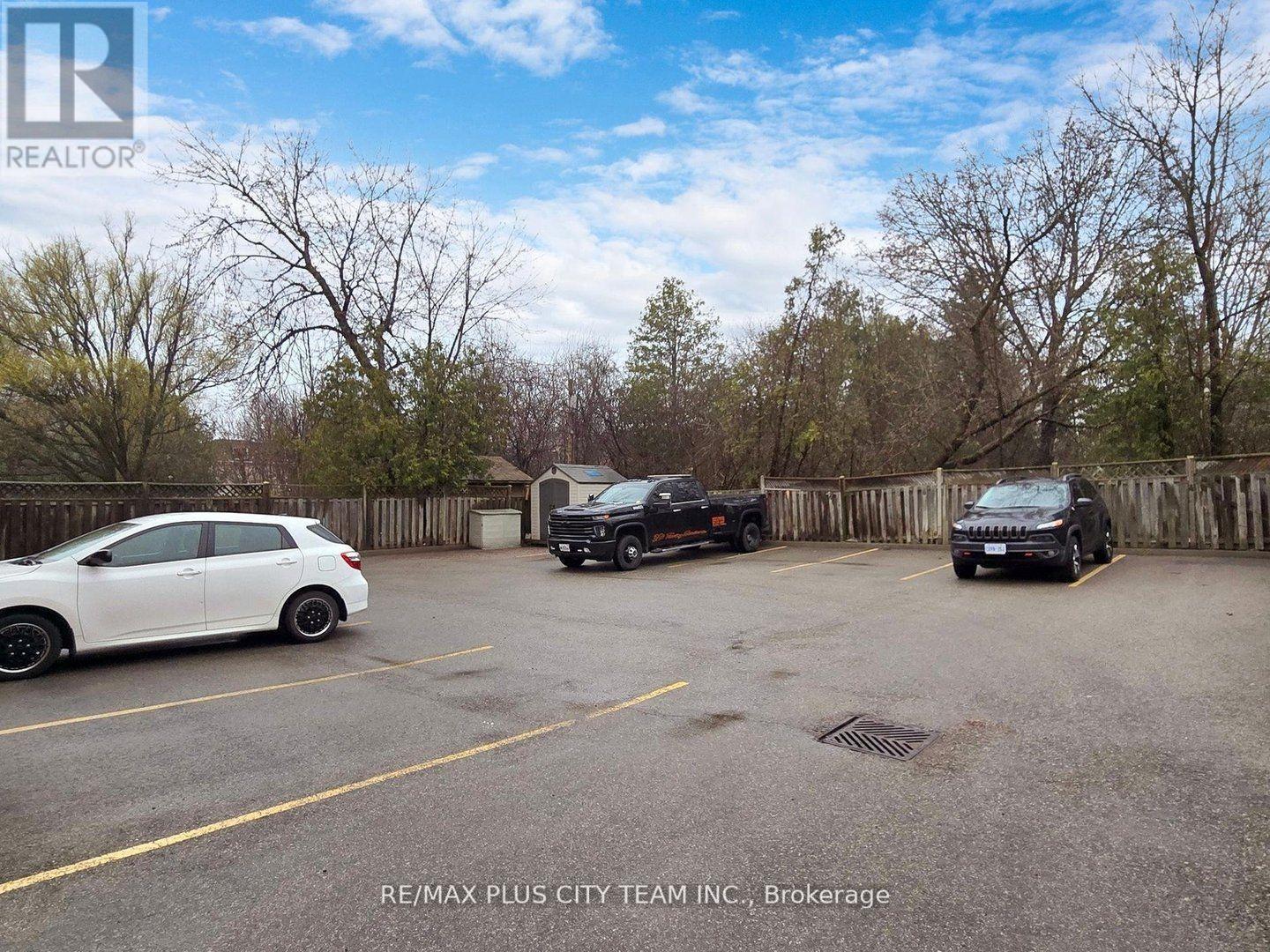 1 - 183 Nelson Street, Oakville, Ontario  L6L 3J4 - Photo 17 - W12730148