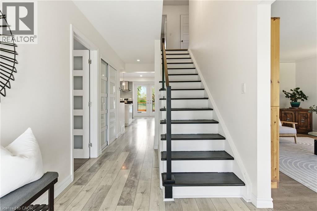 47 Valley Road, Dundas, Ontario  L9H 5S4 - Photo 14 - 40794424