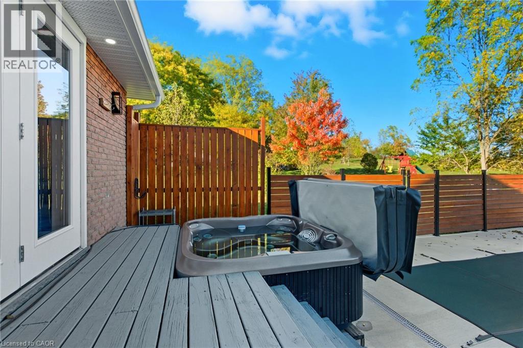 47 Valley Road, Dundas, Ontario  L9H 5S4 - Photo 34 - 40794424