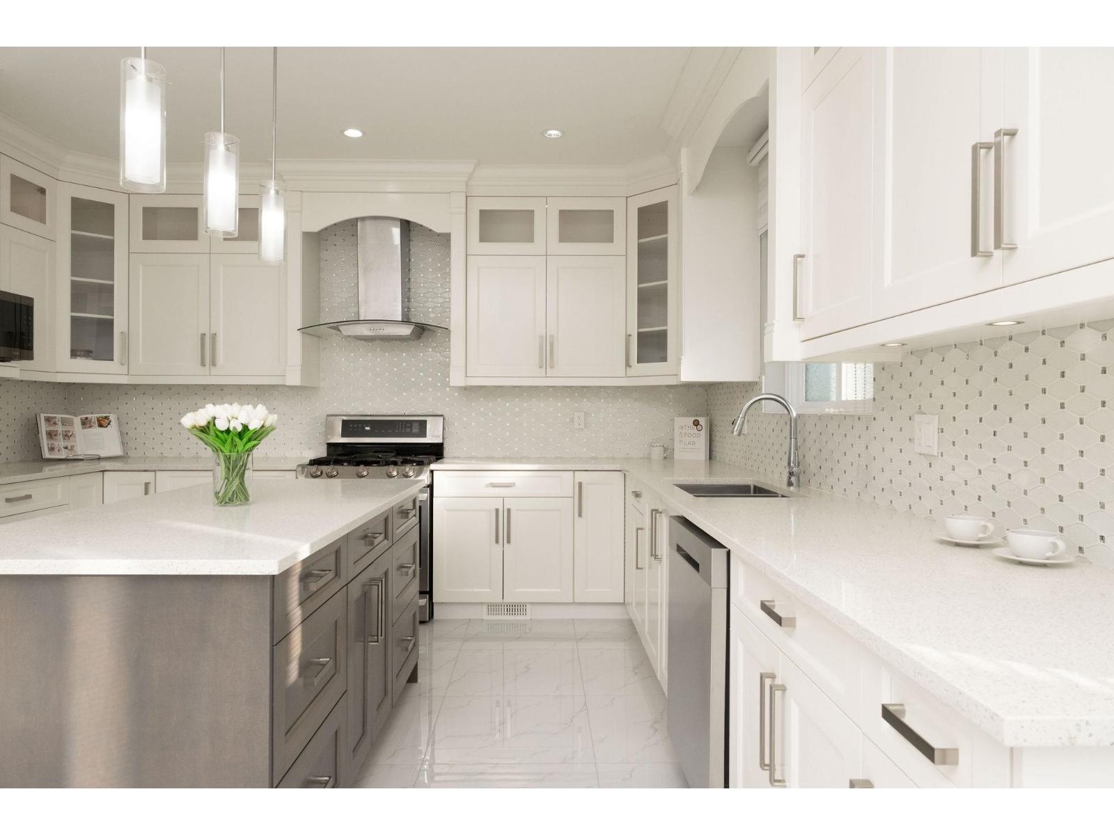 35280 Mcewen Avenue, Mission, British Columbia  V2V 0G2 - Photo 9 - R3083051