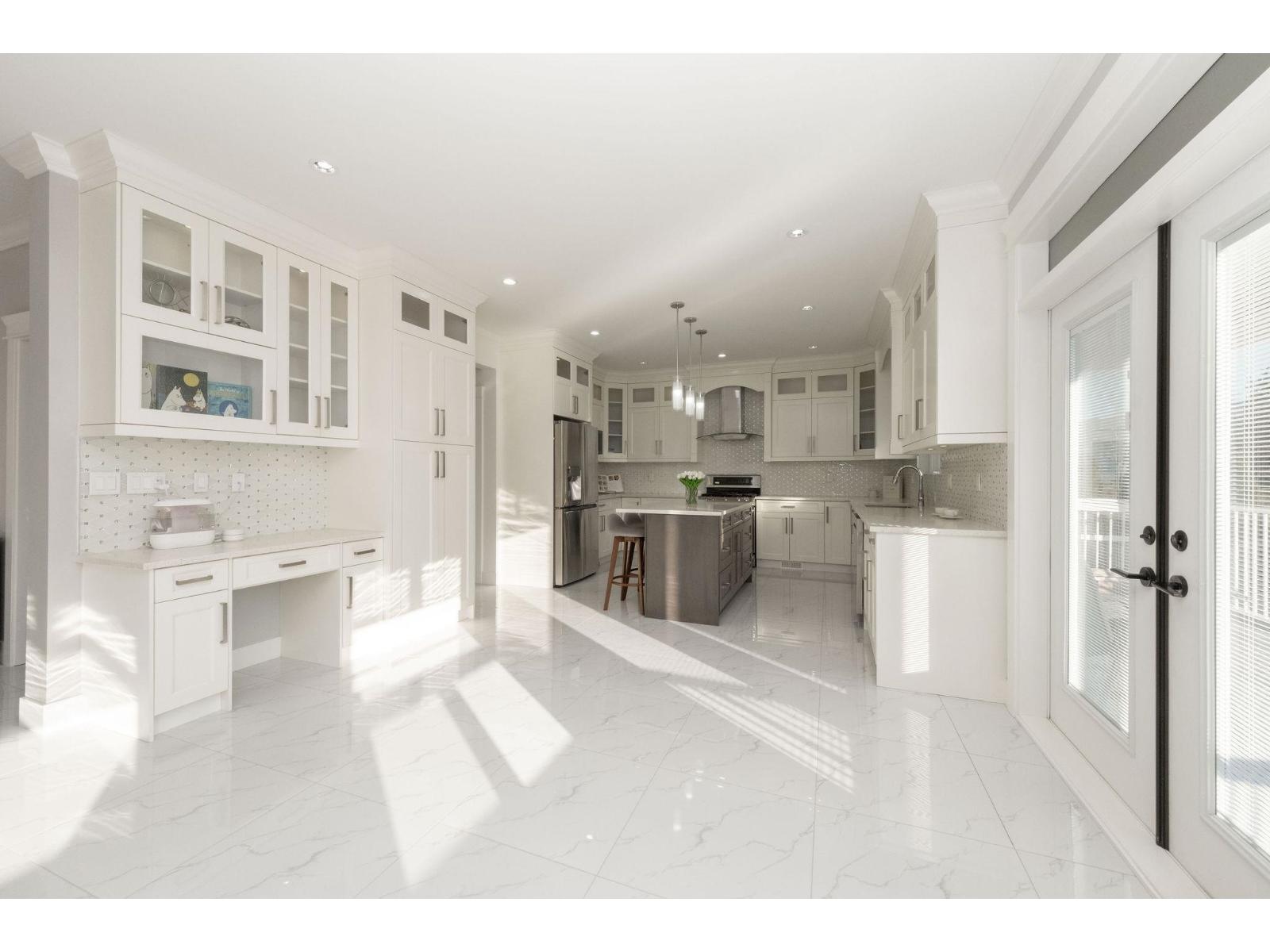 35280 Mcewen Avenue, Mission, British Columbia  V2V 0G2 - Photo 8 - R3083051