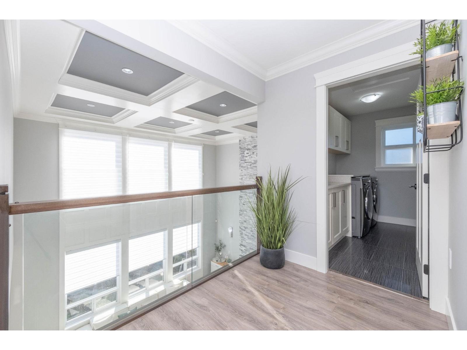 35280 Mcewen Avenue, Mission, British Columbia  V2V 0G2 - Photo 25 - R3083051