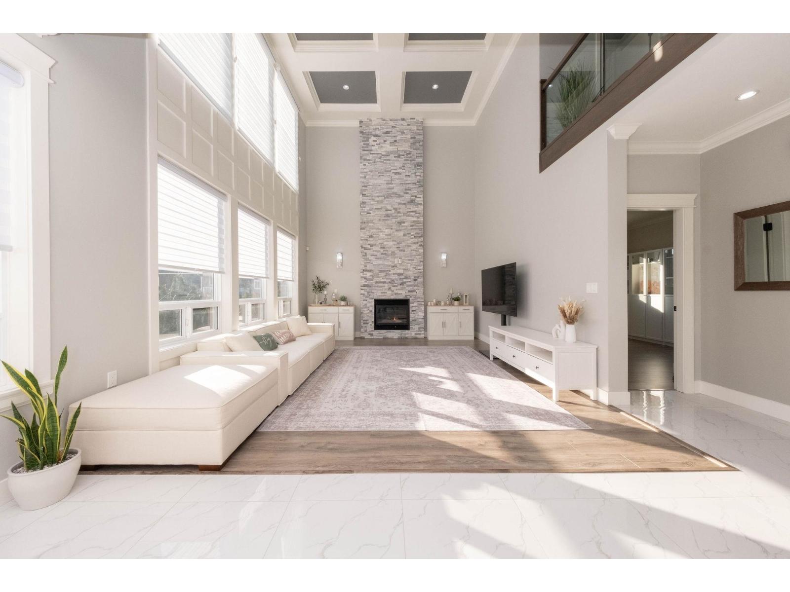 35280 Mcewen Avenue, Mission, British Columbia  V2V 0G2 - Photo 6 - R3083051