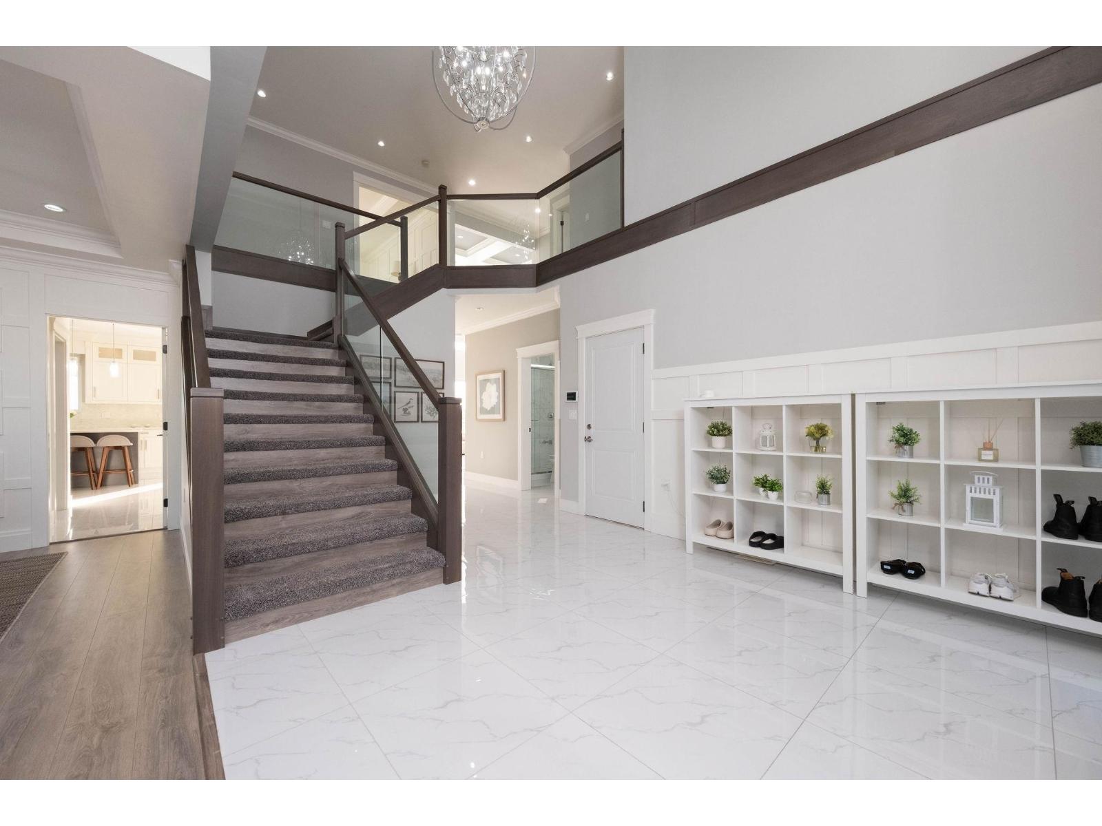 35280 Mcewen Avenue, Mission, British Columbia  V2V 0G2 - Photo 4 - R3083051