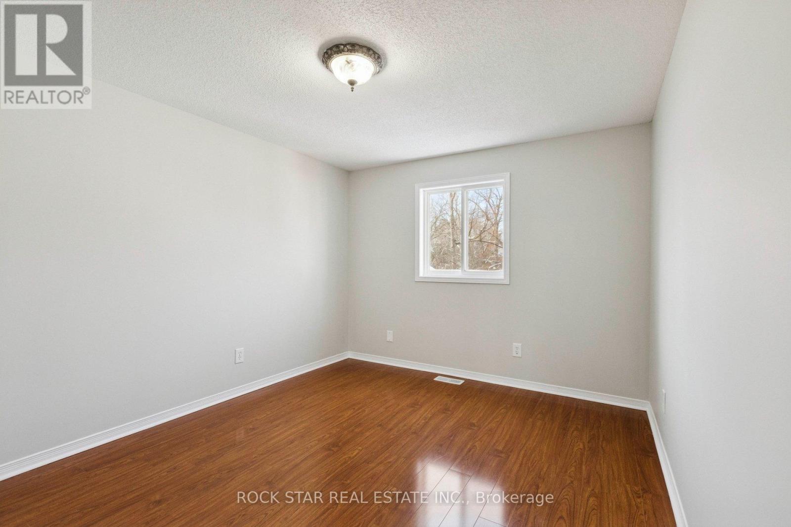 64 Dawn Ridge Drive, Kitchener, Ontario  N2N 3J5 - Photo 11 - X12729966