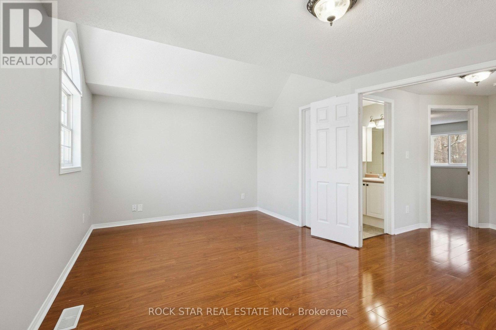 64 Dawn Ridge Drive, Kitchener, Ontario  N2N 3J5 - Photo 7 - X12729966