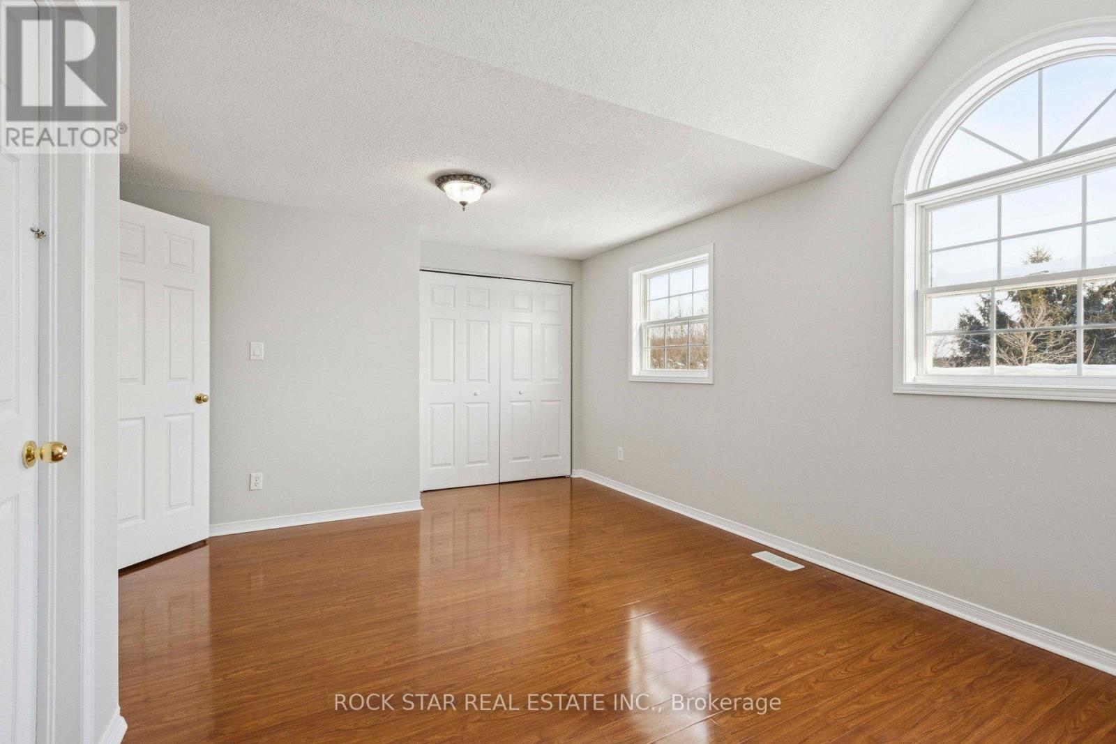 64 Dawn Ridge Drive, Kitchener, Ontario  N2N 3J5 - Photo 9 - X12729966