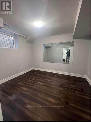 Bsmt - 102 Briarmeadow Crescent, Kitchener, Ontario  N2A 4C4 - Photo 5 - X12730066