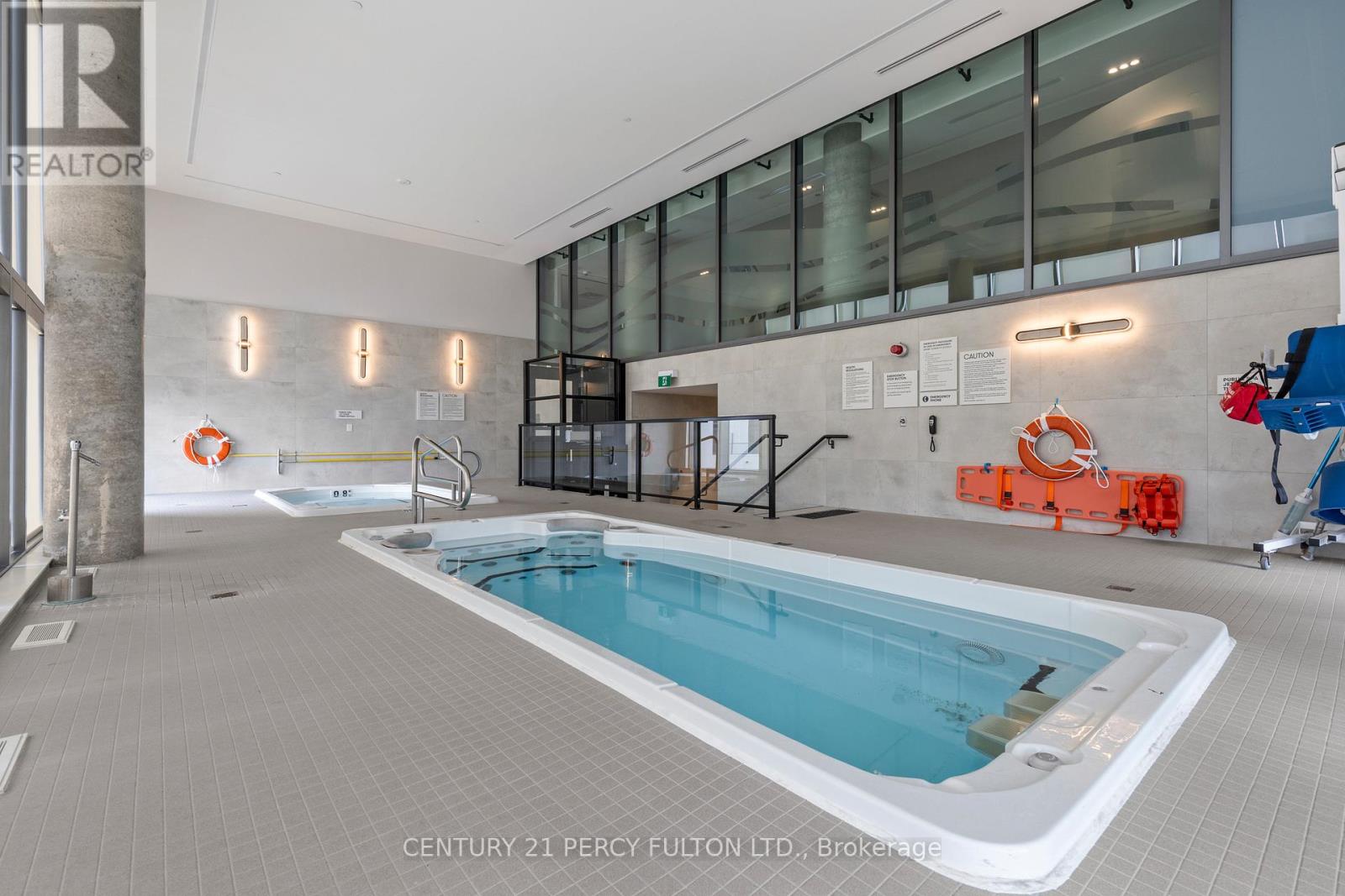 607 - 25 Wellington Street S, Kitchener, Ontario  N2G 0G5 - Photo 11 - X12730072