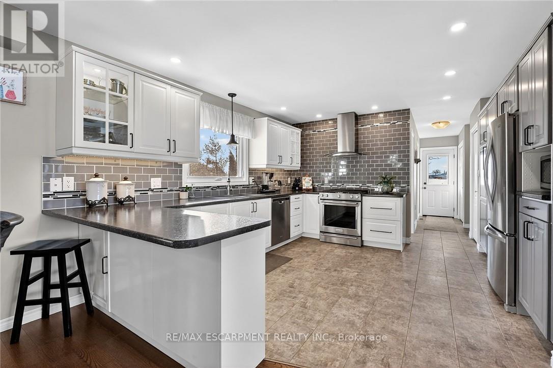 6140 Sixteen Road, West Lincoln, Ontario  L0R 2A0 - Photo 7 - X12730116