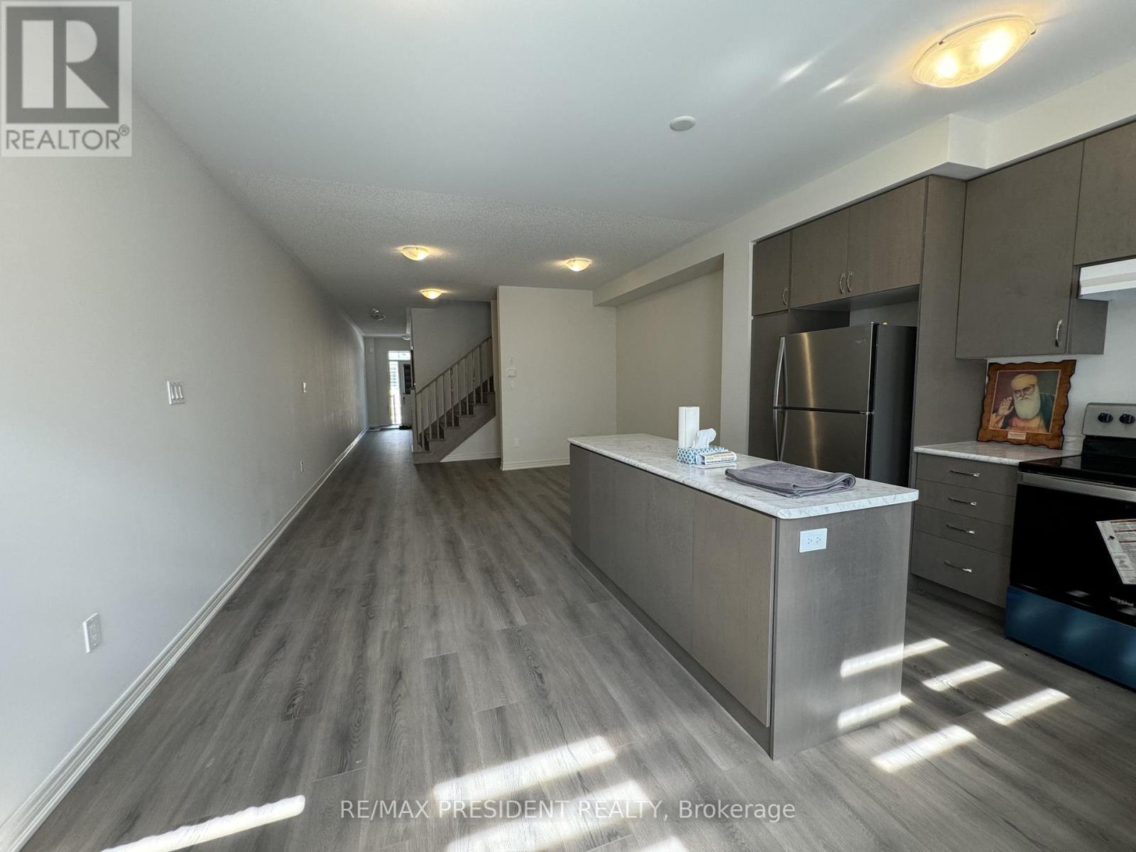 45 Gledhill Crescent, Cambridge, Ontario  N1T 0G4 - Photo 5 - X12730124