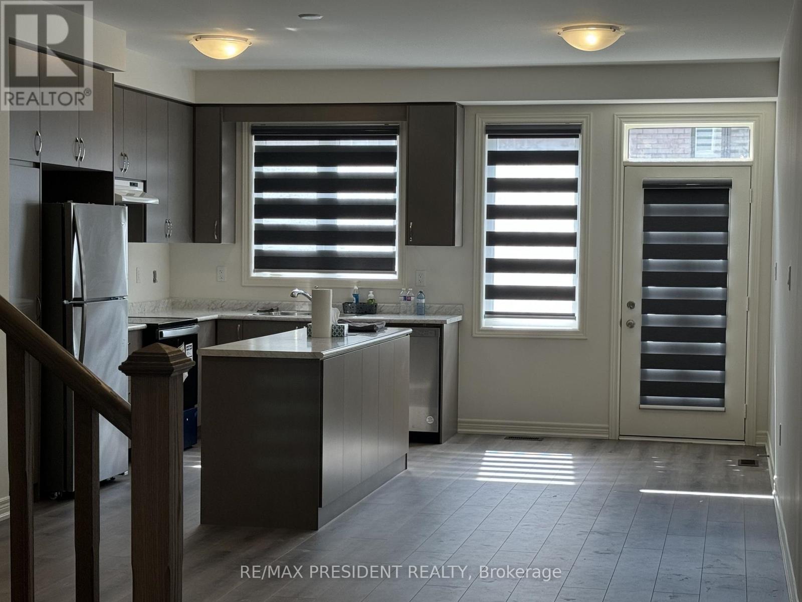 45 Gledhill Crescent, Cambridge, Ontario  N1T 0G4 - Photo 6 - X12730124