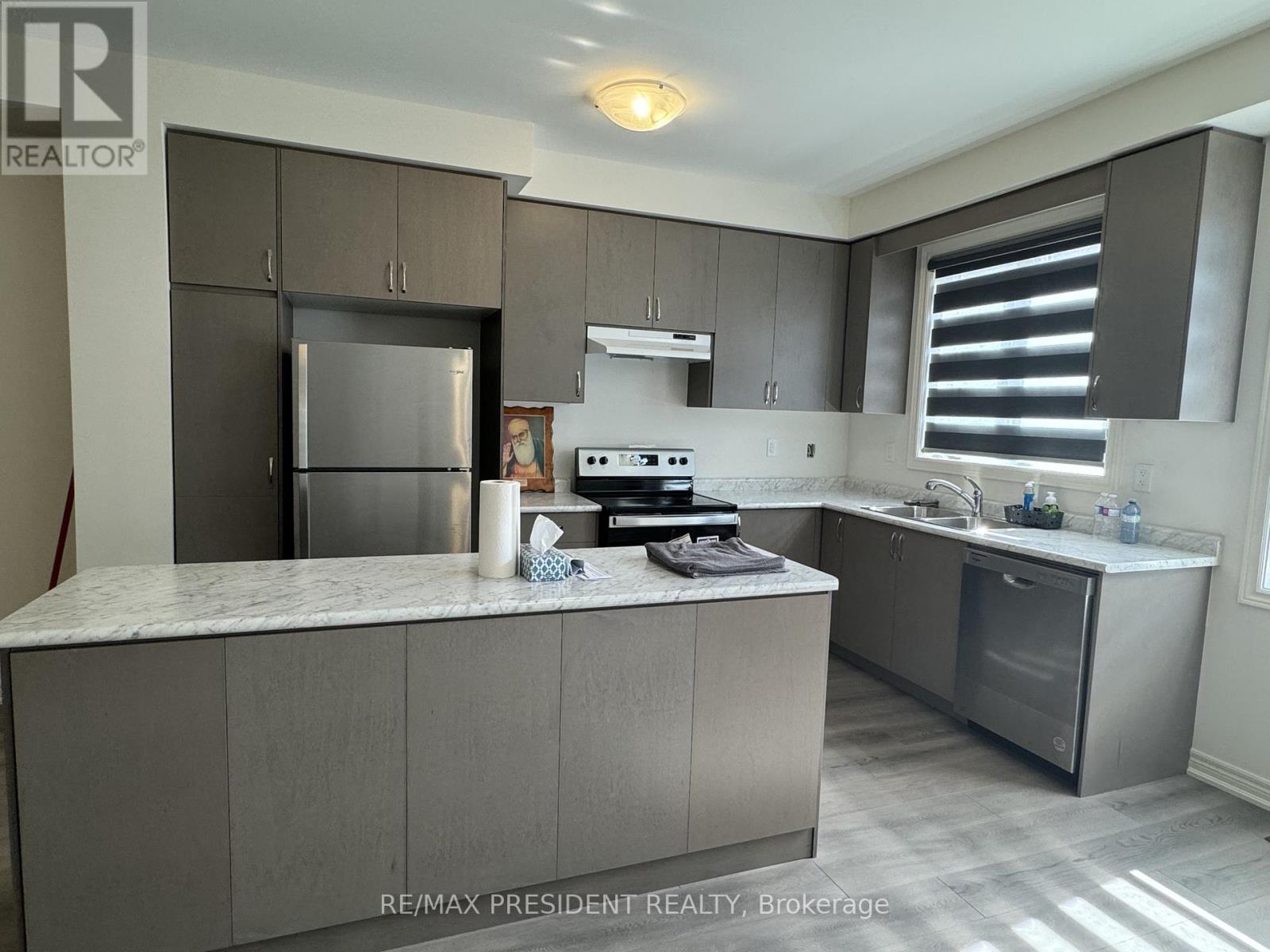 45 Gledhill Crescent, Cambridge, Ontario  N1T 0G4 - Photo 9 - X12730124