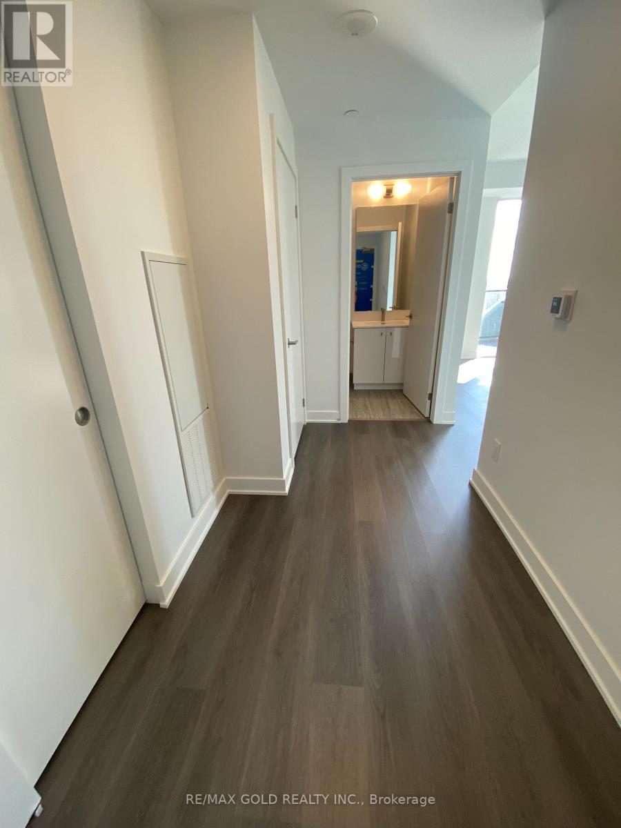 2412 - 25 WELLINGTON STREET, Kitchener, Ontario