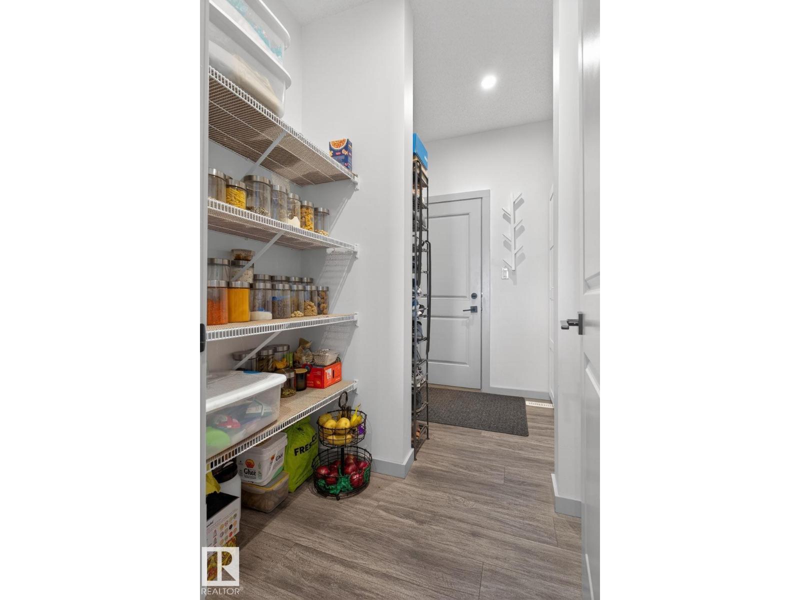 9514 Pear Cl Sw, Edmonton, Alberta  T6X 2N6 - Photo 21 - E4471093