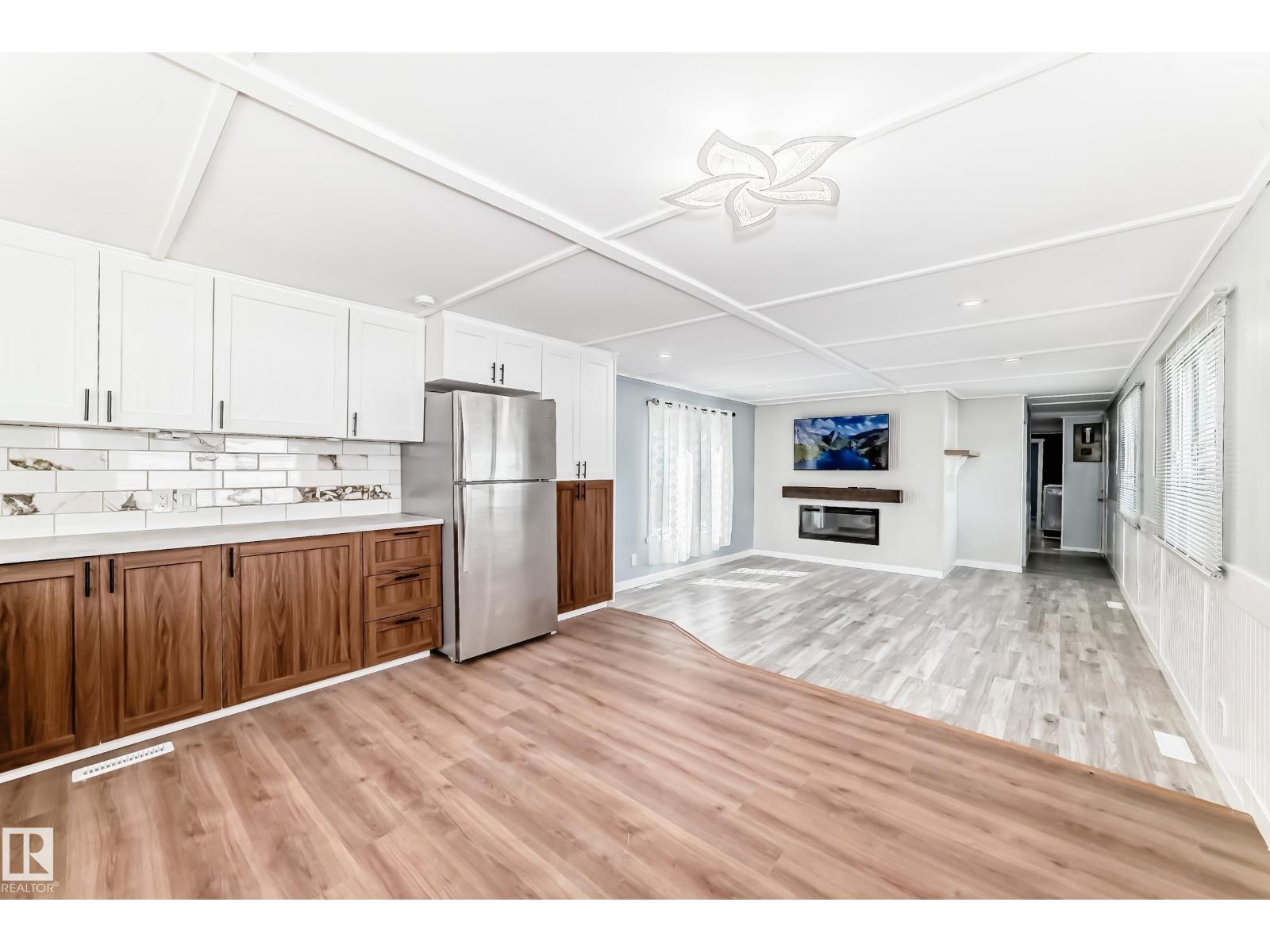 404 Evergreen Pa Nw, Edmonton, Alberta  T5Y 4M2 - Photo 11 - E4471094