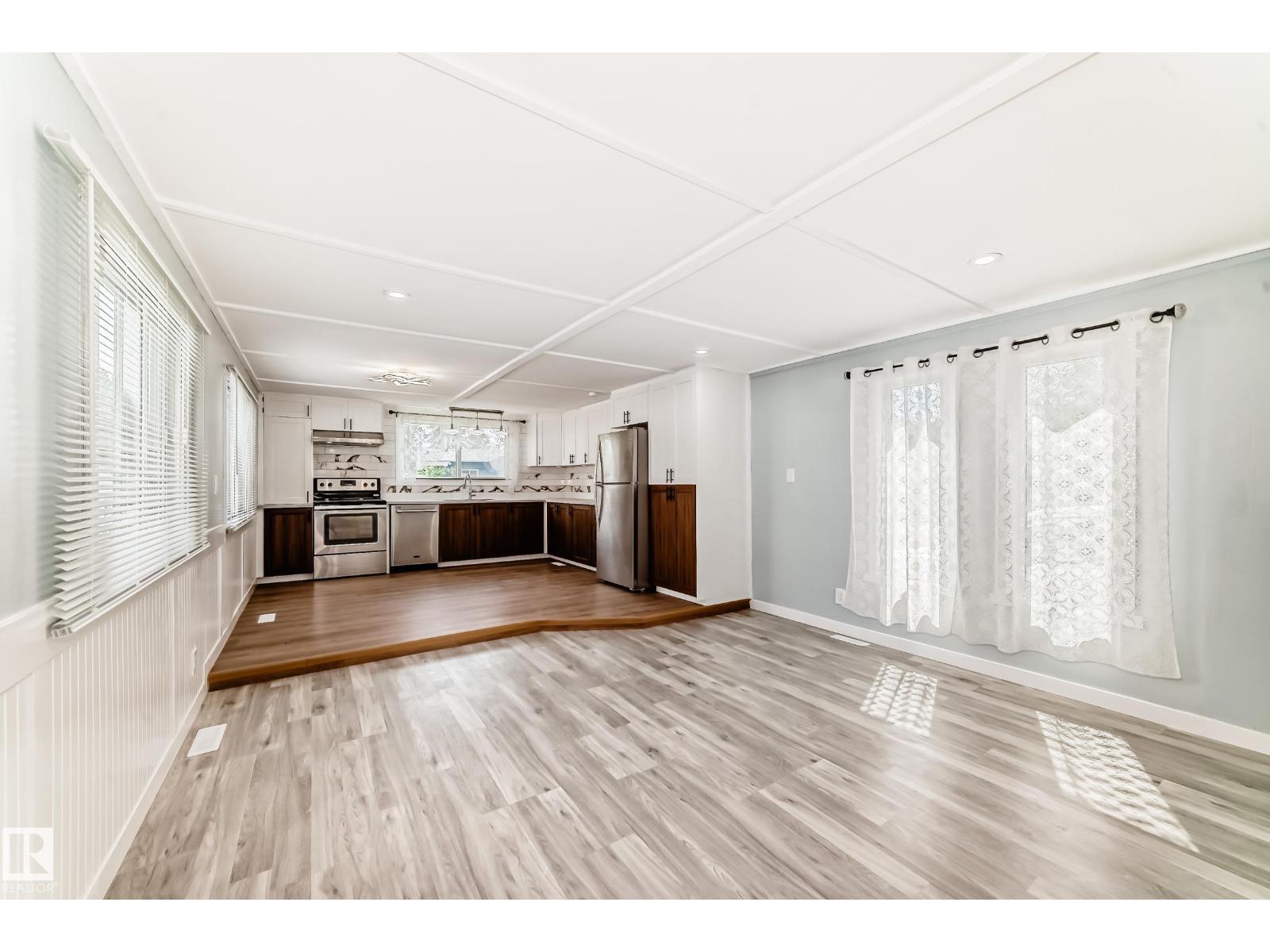 404 Evergreen Pa Nw, Edmonton, Alberta  T5Y 4M2 - Photo 13 - E4471094