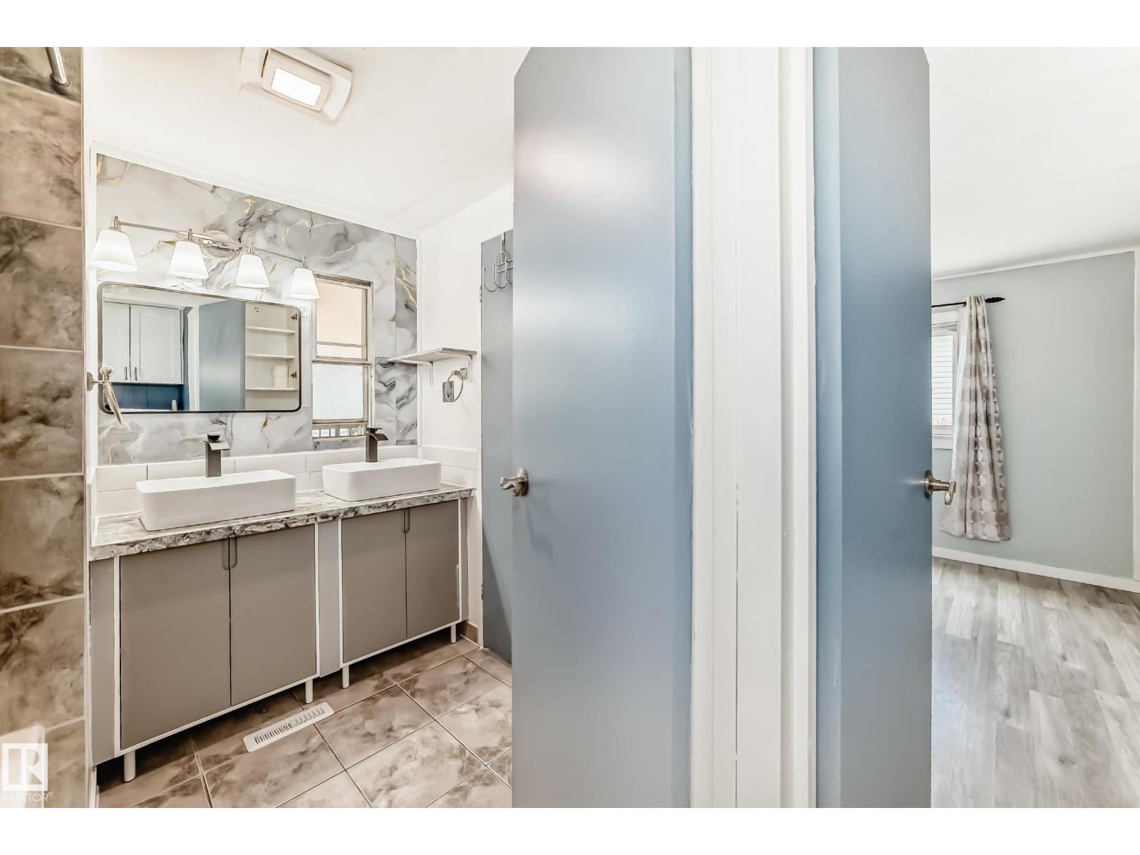 404 Evergreen Pa Nw, Edmonton, Alberta  T5Y 4M2 - Photo 24 - E4471094