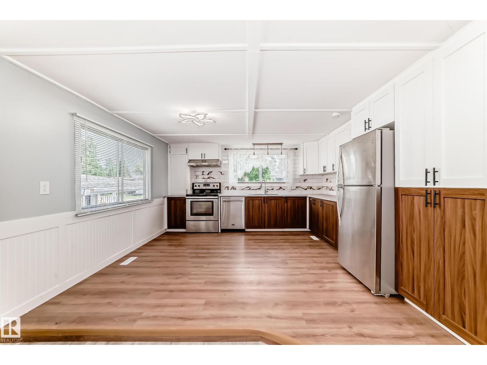 404 Evergreen Pa Nw, Edmonton, Alberta  T5Y 4M2 - Photo 6 - E4471094