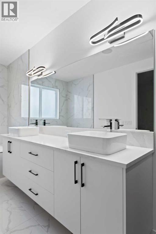 21 Sunvalley View, Cochrane, Alberta  T4C 0X8 - Photo 36 - A2274587