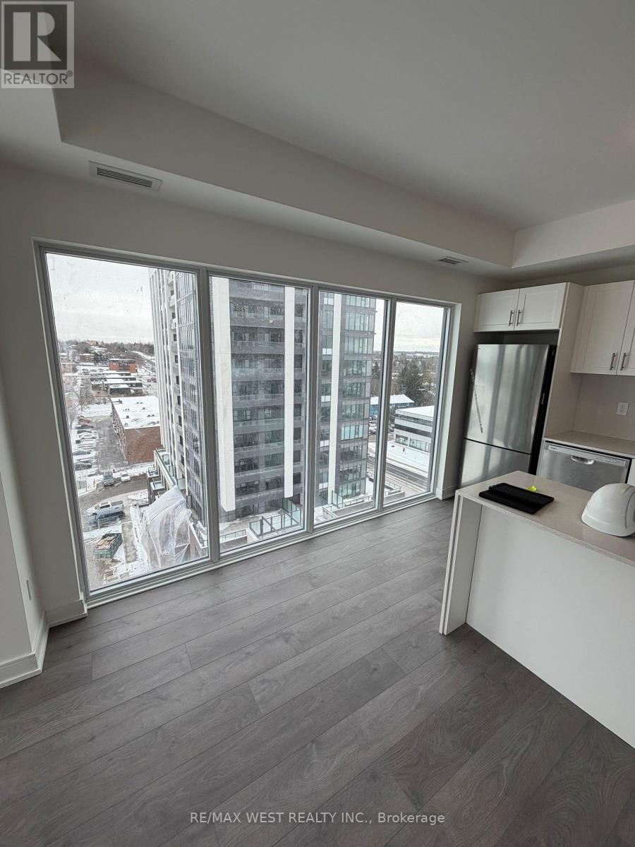 1104 - 705 Davis Drive, Newmarket, Ontario  L3Y 0J1 - Photo 3 - N12658774