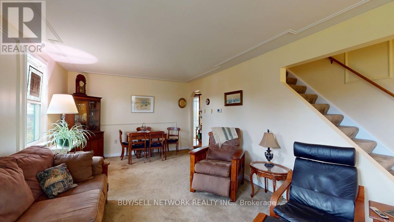 947 Division Road, Otonabee-South Monaghan, Ontario  K0L 2H0 - Photo 21 - X12479554
