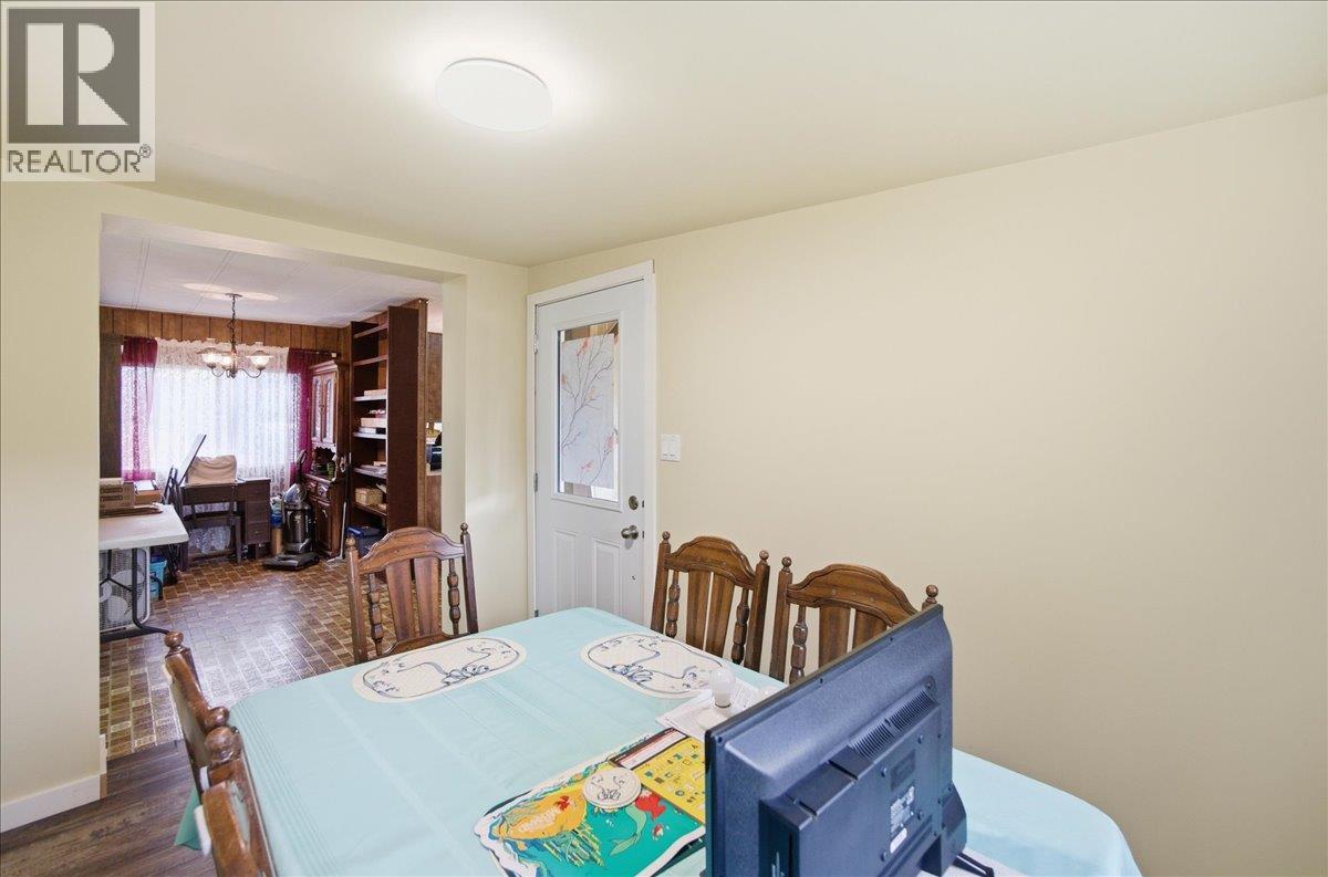 2413 Doukhobour Road, Castlegar, British Columbia  V1N 4P2 - Photo 13 - 10373897