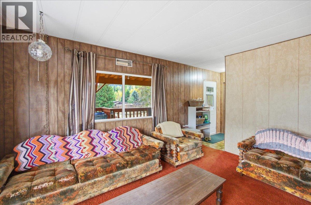 2413 Doukhobour Road, Castlegar, British Columbia  V1N 4P2 - Photo 37 - 10373897