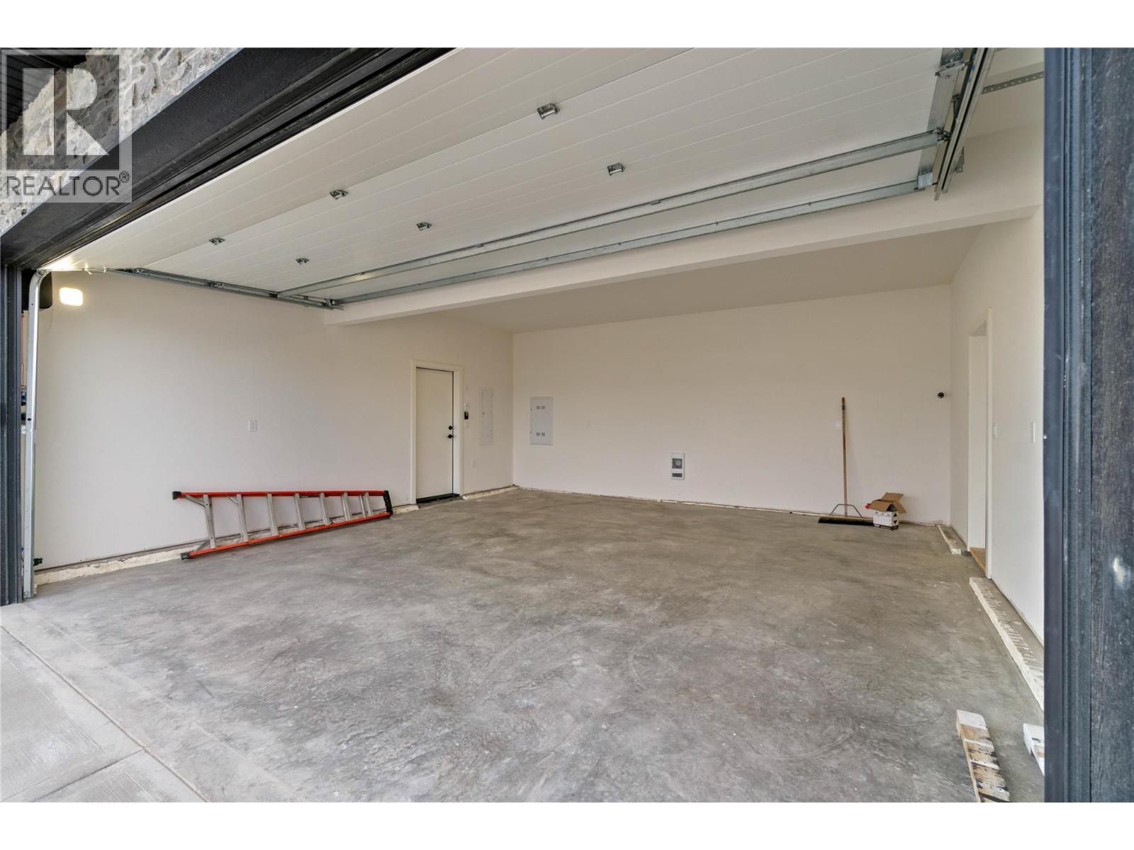 2264 Coldwater Drive, Kamloops, British Columbia  V2E 0E6 - Photo 42 - 10373681