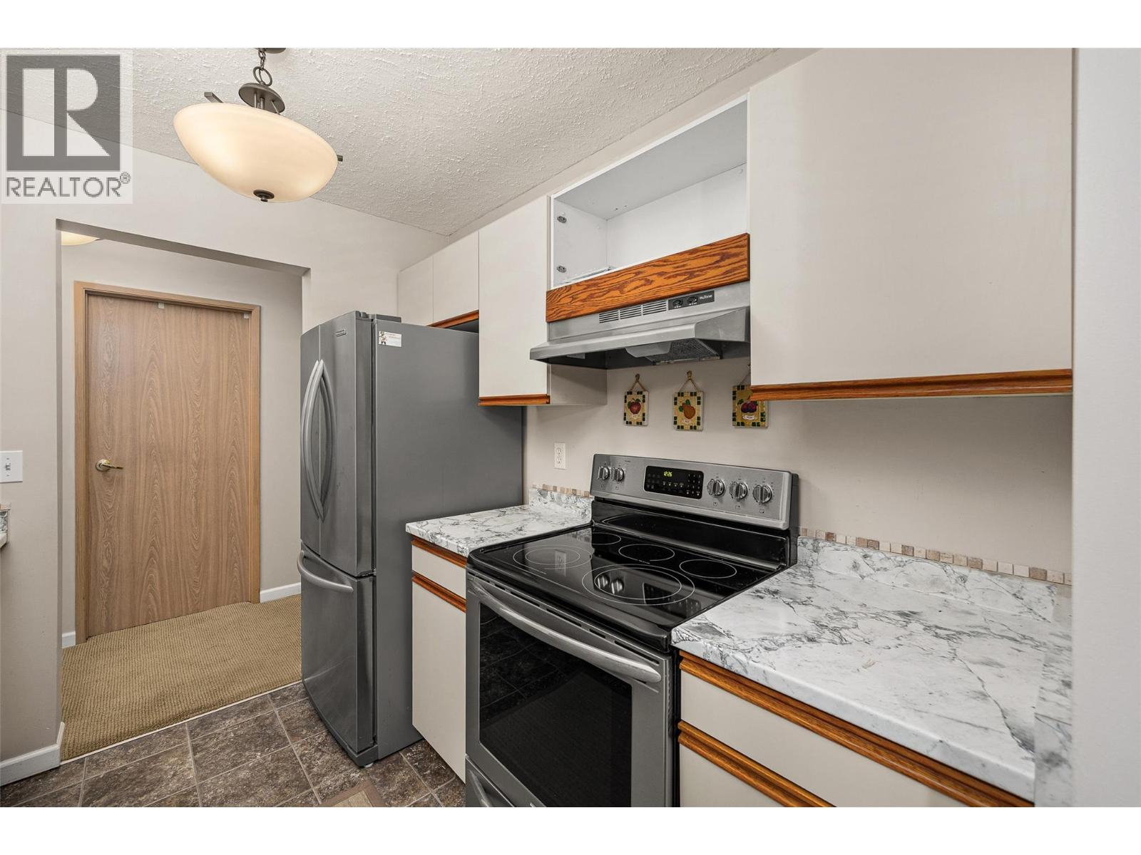 1045 Sutherland Avenue Unit# 350, Kelowna, British Columbia  V1Y 5Y1 - Photo 10 - 10373368
