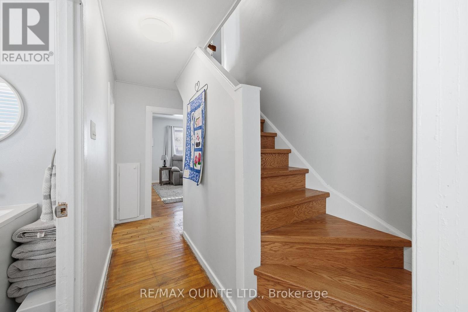 35 Kerr Crescent, Quinte West, Ontario  K8V 2W2 - Photo 18 - X12730234