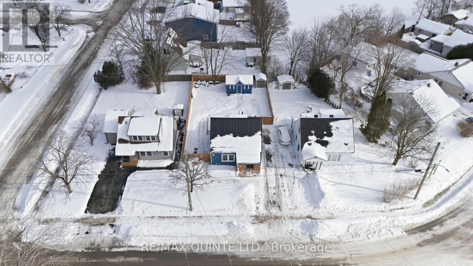 35 Kerr Crescent, Quinte West, Ontario  K8V 2W2 - Photo 31 - X12730234