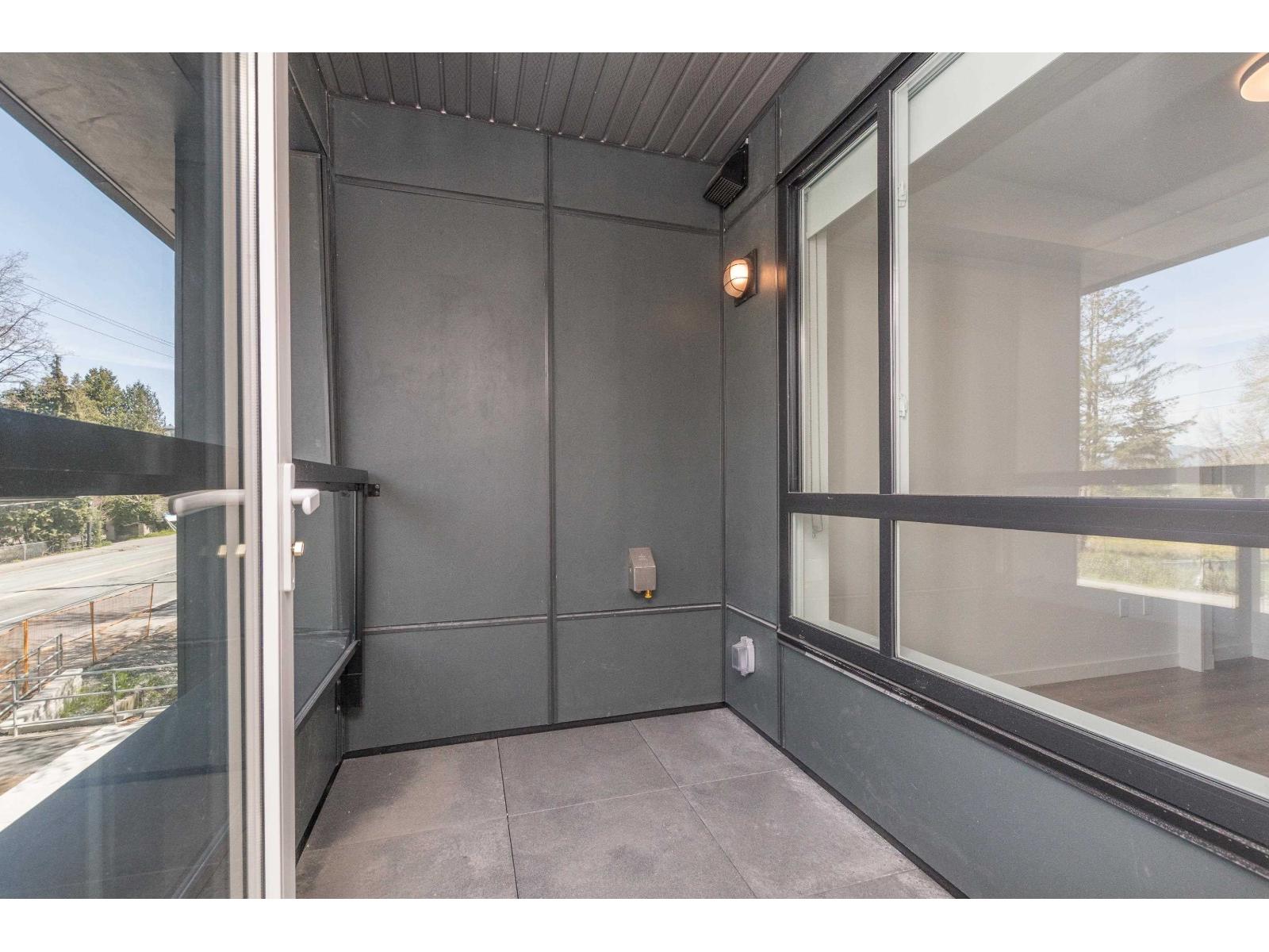 E216 13858 108 Avenue, Surrey, British Columbia  V3T 0T8 - Photo 9 - R3083079