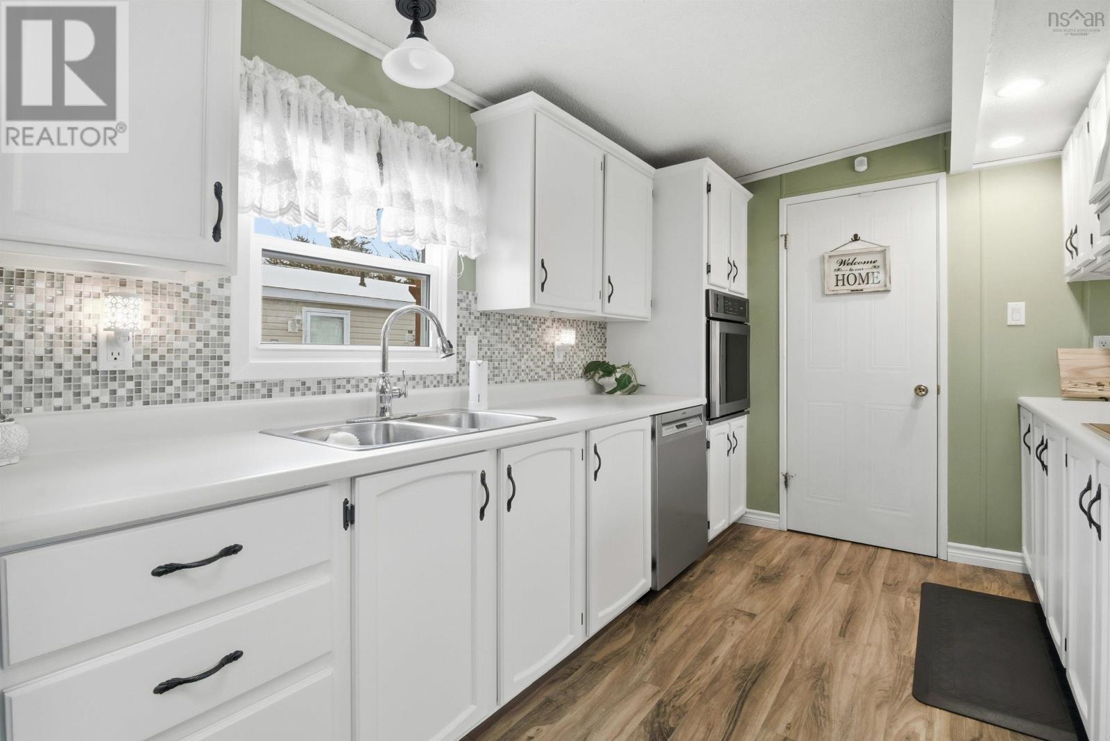 15 Bruce Street, Mount Uniacke, Nova Scotia  B0N 1Z0 - Photo 11 - 202601507