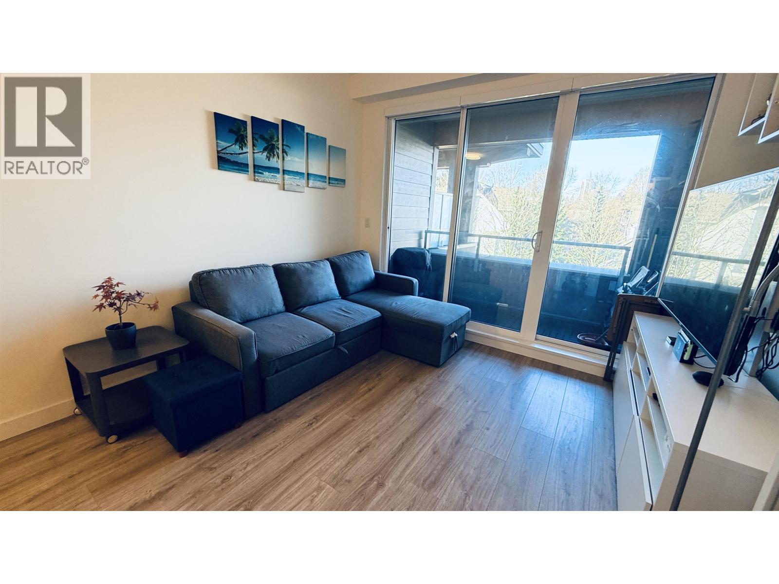 322 7133 14th Avenue, Burnaby, British Columbia  V3N 0H5 - Photo 5 - R3082922