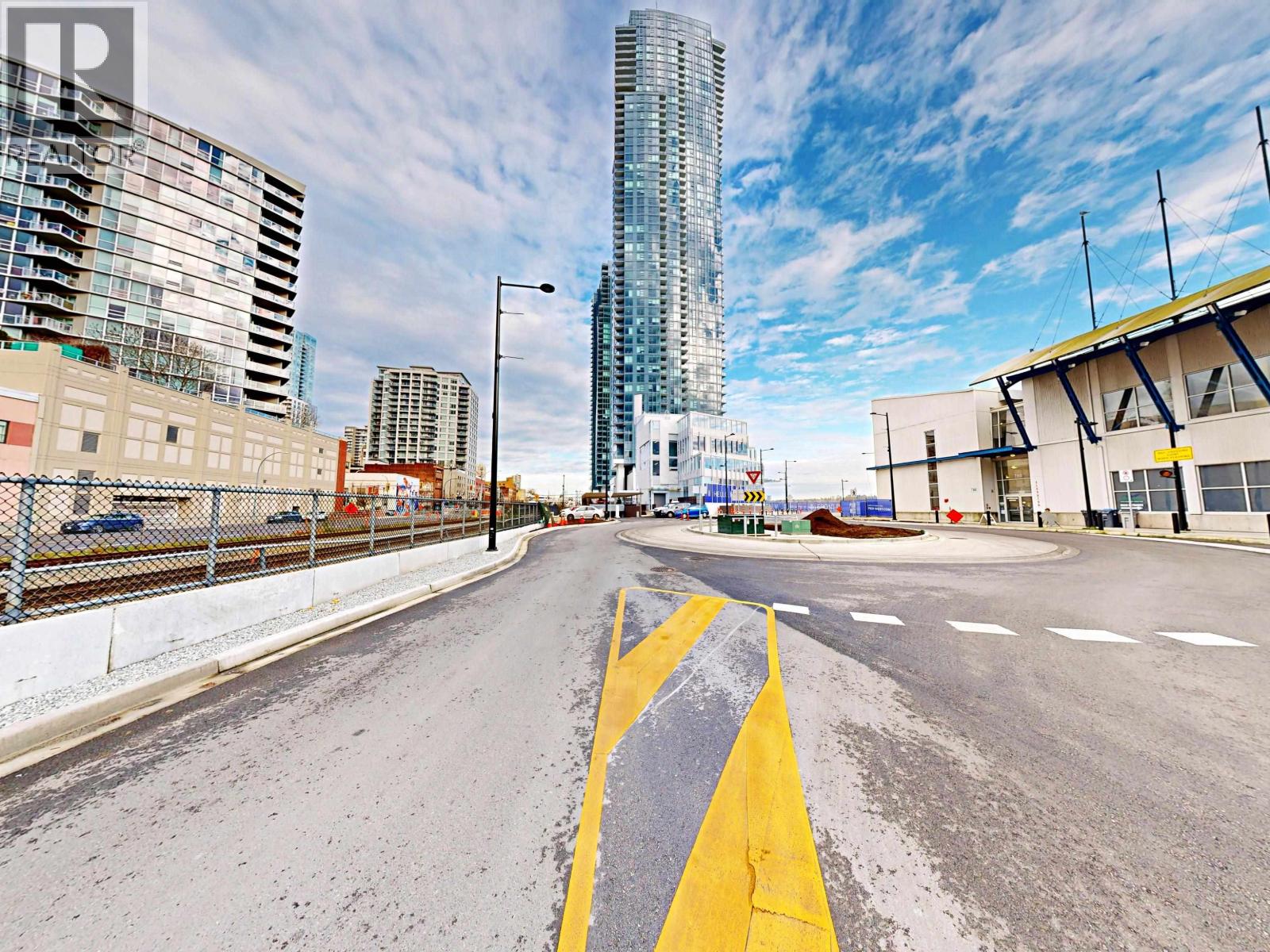 2103 660 Quayside Drive, New Westminster, British Columbia  V3M 0P1 - Photo 3 - R3079883