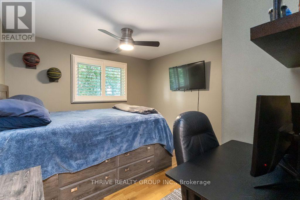 35 Surrey Crescent, London South, Ontario  N6E 1T7 - Photo 15 - X12730194