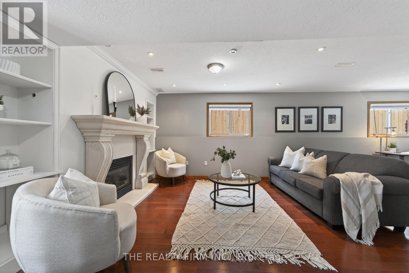 55 Queensway Drive, Strathroy-Caradoc, Ontario  N7G 4M2 - Photo 23 - X12730216