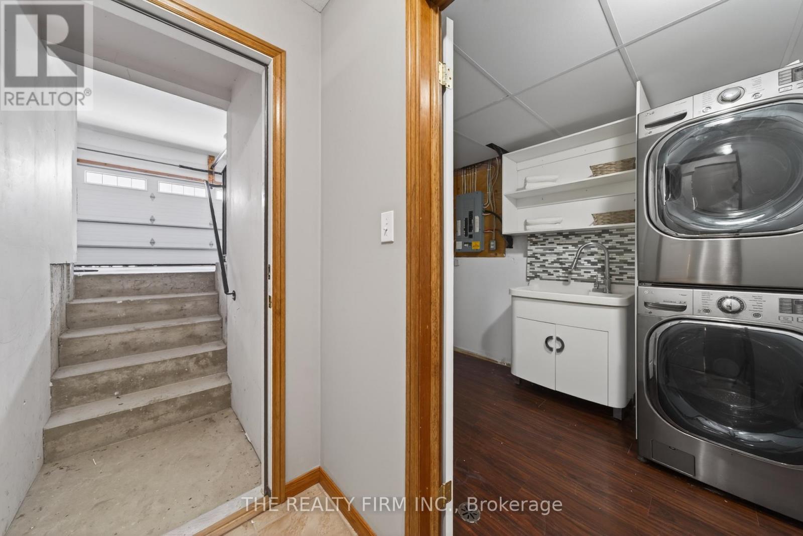 55 Queensway Drive, Strathroy-Caradoc, Ontario  N7G 4M2 - Photo 30 - X12730216